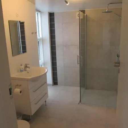 Bed & Breakfast Hos Tina Roskilde